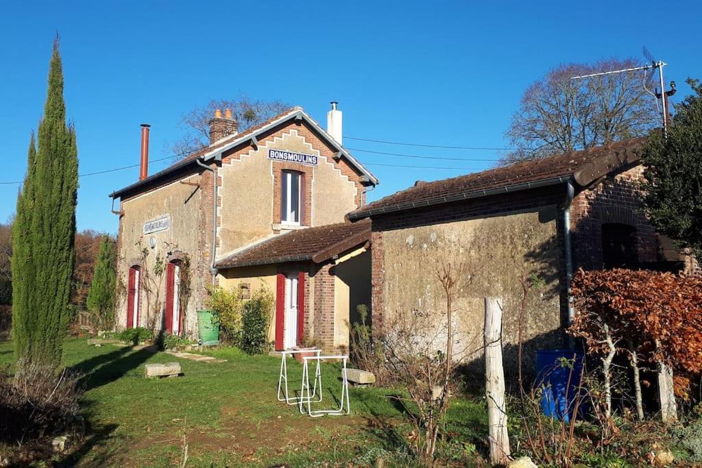 Charmante Ancienne Gare Halte Relais Bonsmoulins Εξωτερικό φωτογραφία